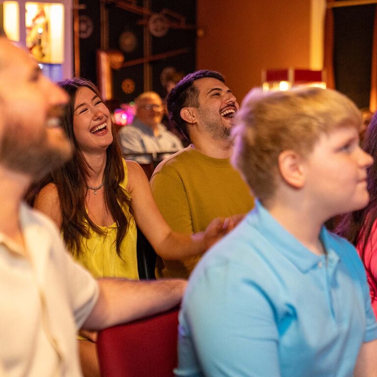 Magic Saloon audience